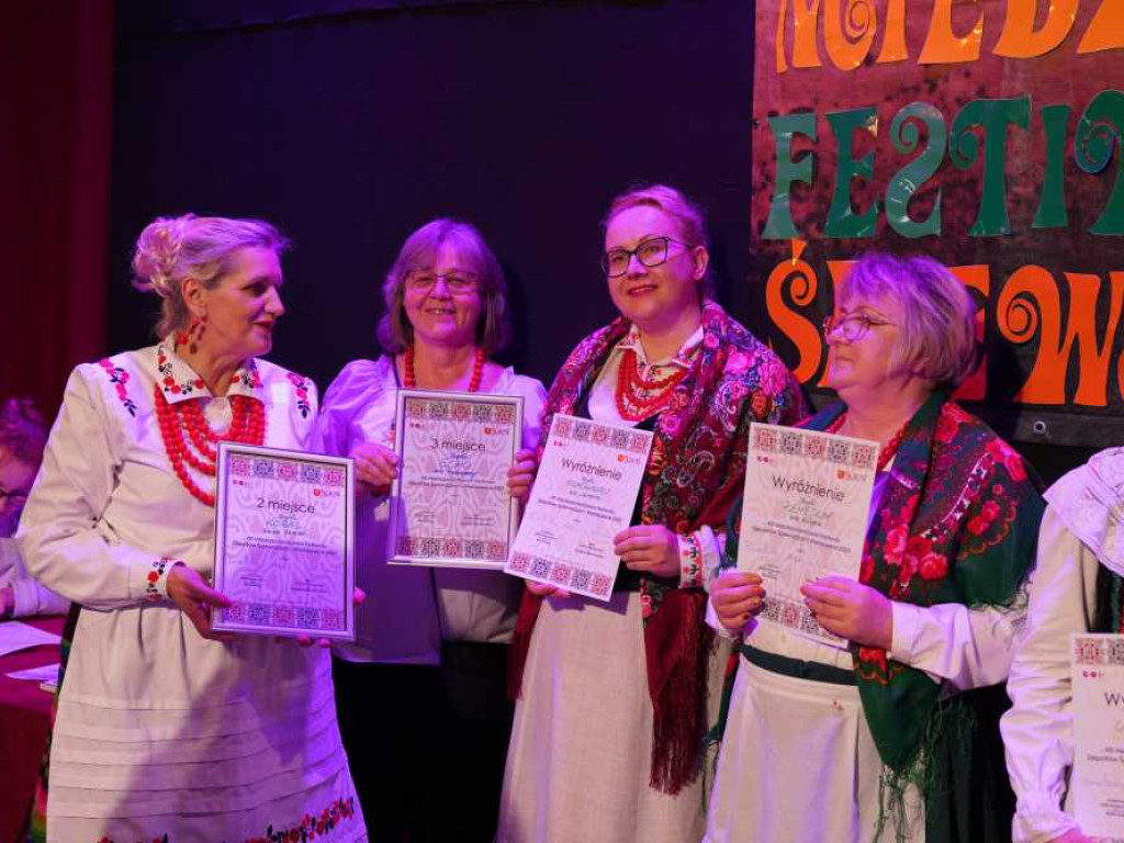 Za nami XIII Międzypowiatowy Festiwal Zespołów Śpiewaczych [ZDJĘCIA]