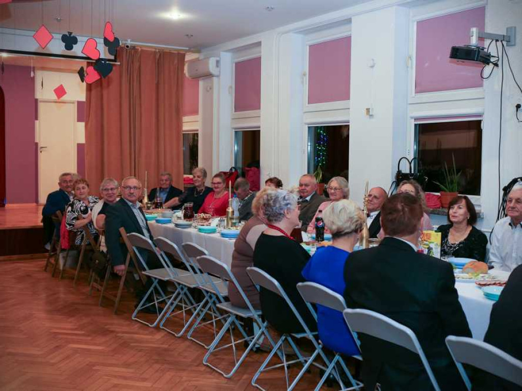 Dzień Seniora i Andrzejki [ZDJĘCIA]
