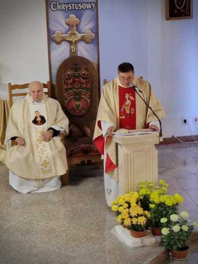 Hrubieszowskie Zaduszki Strażackie. Odznaka Św. Floriana dla śp. dh. Wiesława Ślepko [ZDJĘCIA]