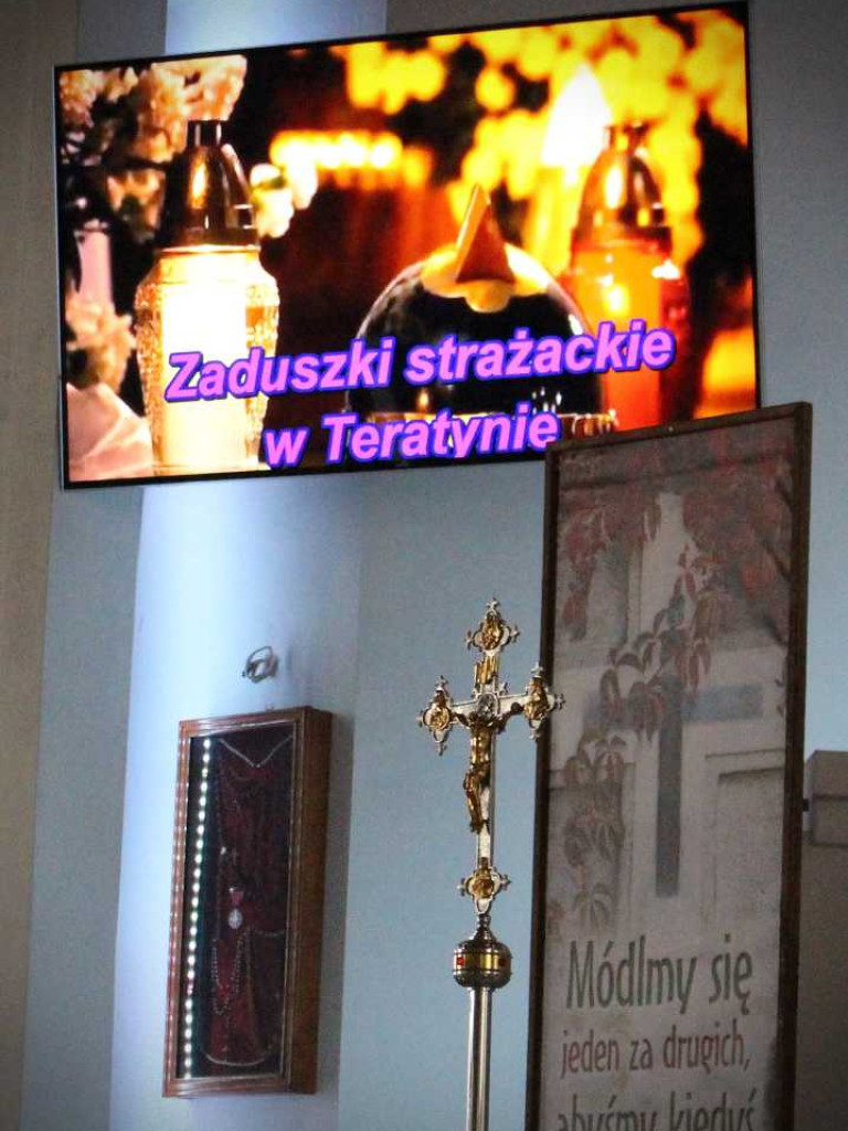 Hrubieszowskie Zaduszki Strażackie. Odznaka Św. Floriana dla śp. dh. Wiesława Ślepko [ZDJĘCIA]