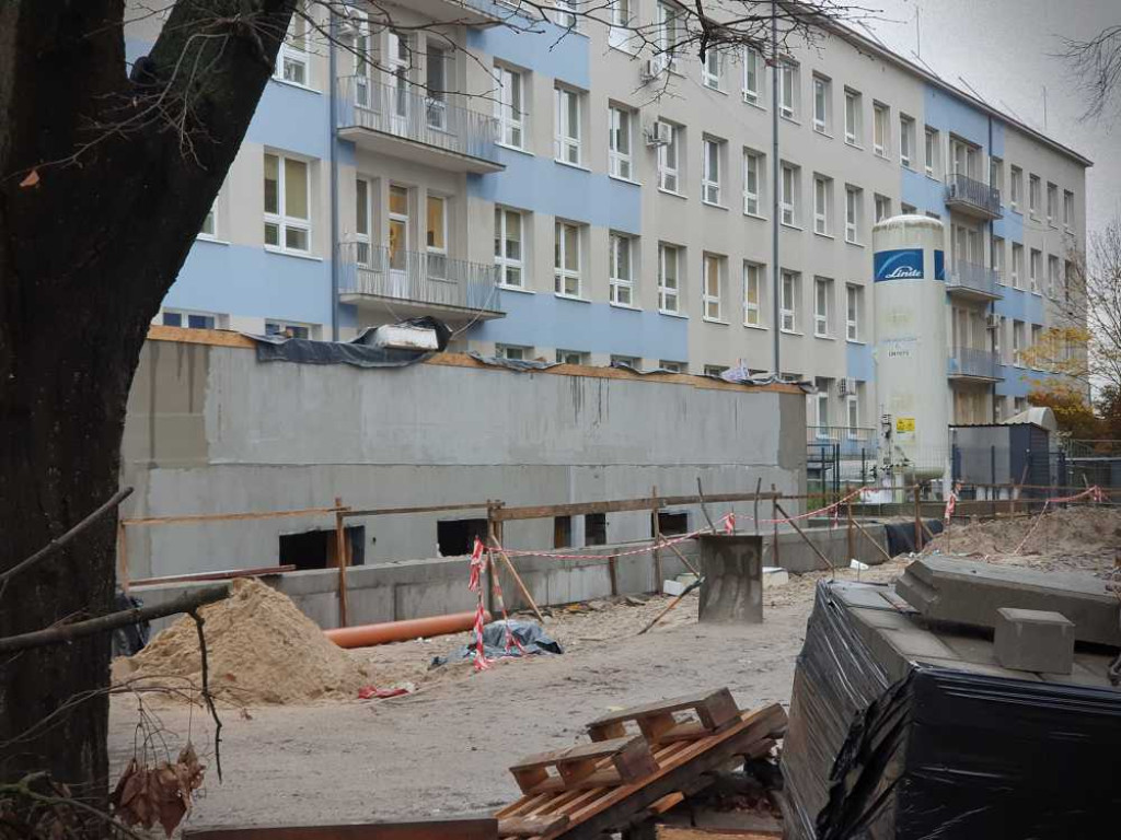 Hrubieszów: Trwa rozbudowa izby przyjęć [ZDJĘCIA]