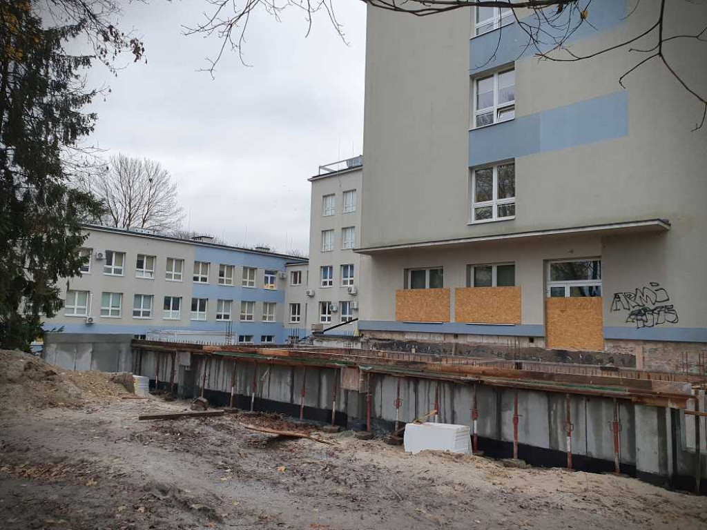 Hrubieszów: Trwa rozbudowa izby przyjęć [ZDJĘCIA]