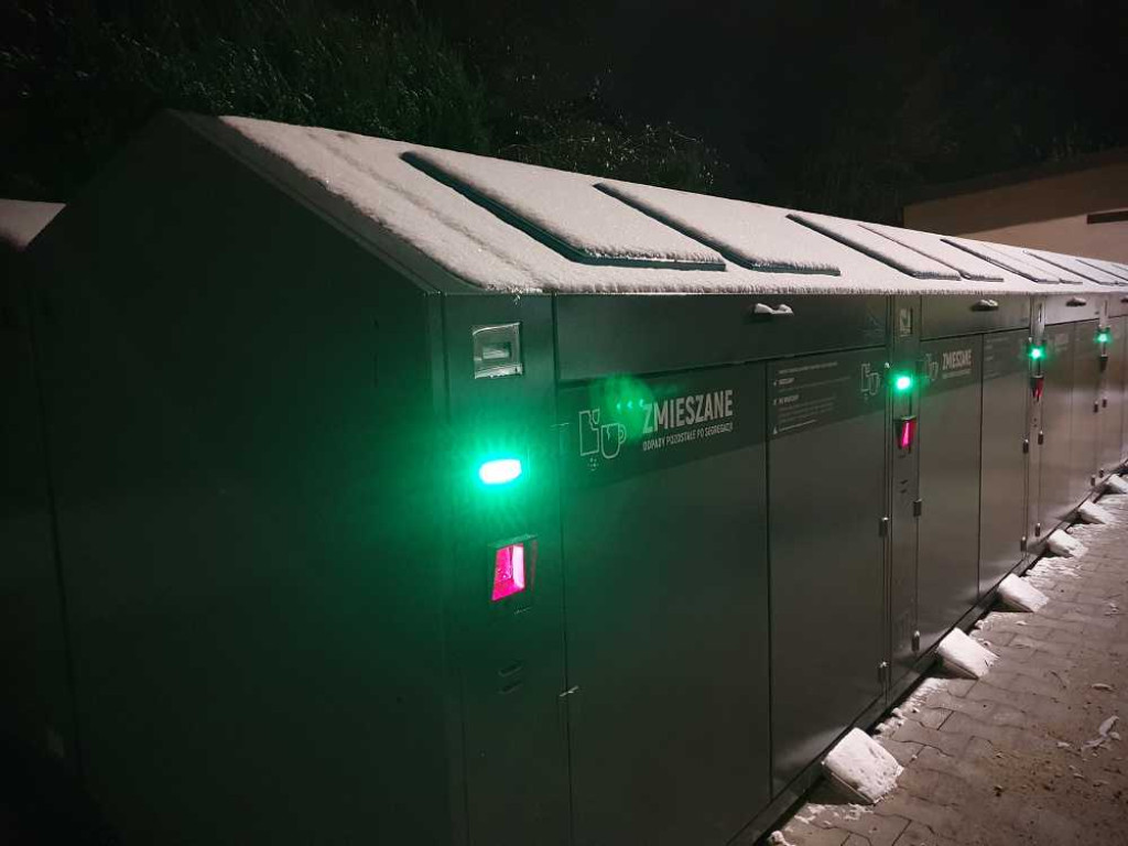 Gdzieś w Hrubieszowie... Nowe śmietniki [ZDJĘCIA]