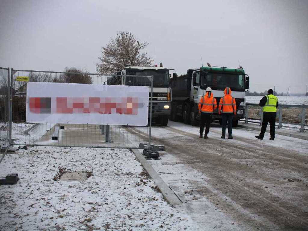 Próbne obciążenia mostu w Brodzicy [ZDJĘCIA]