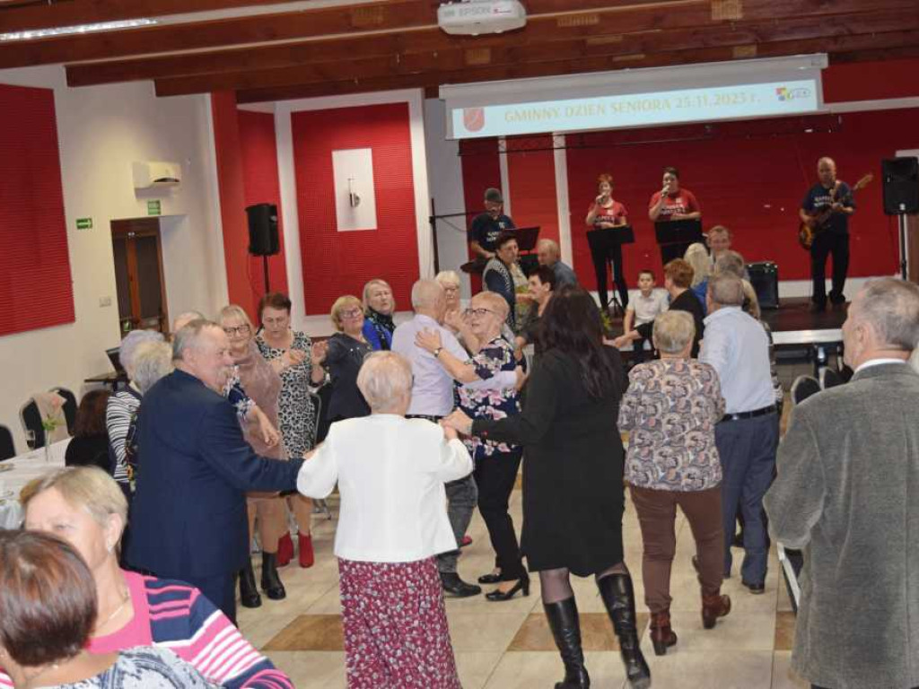 Seniorzy świętowali! [ZDJĘCIA]