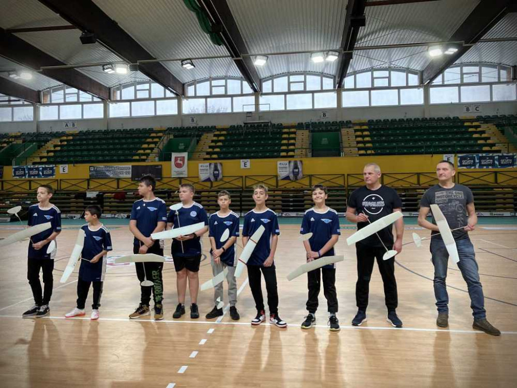 Udany start i medalowe lokaty hrubieszowskich modelarzy [ZDJĘCIA]