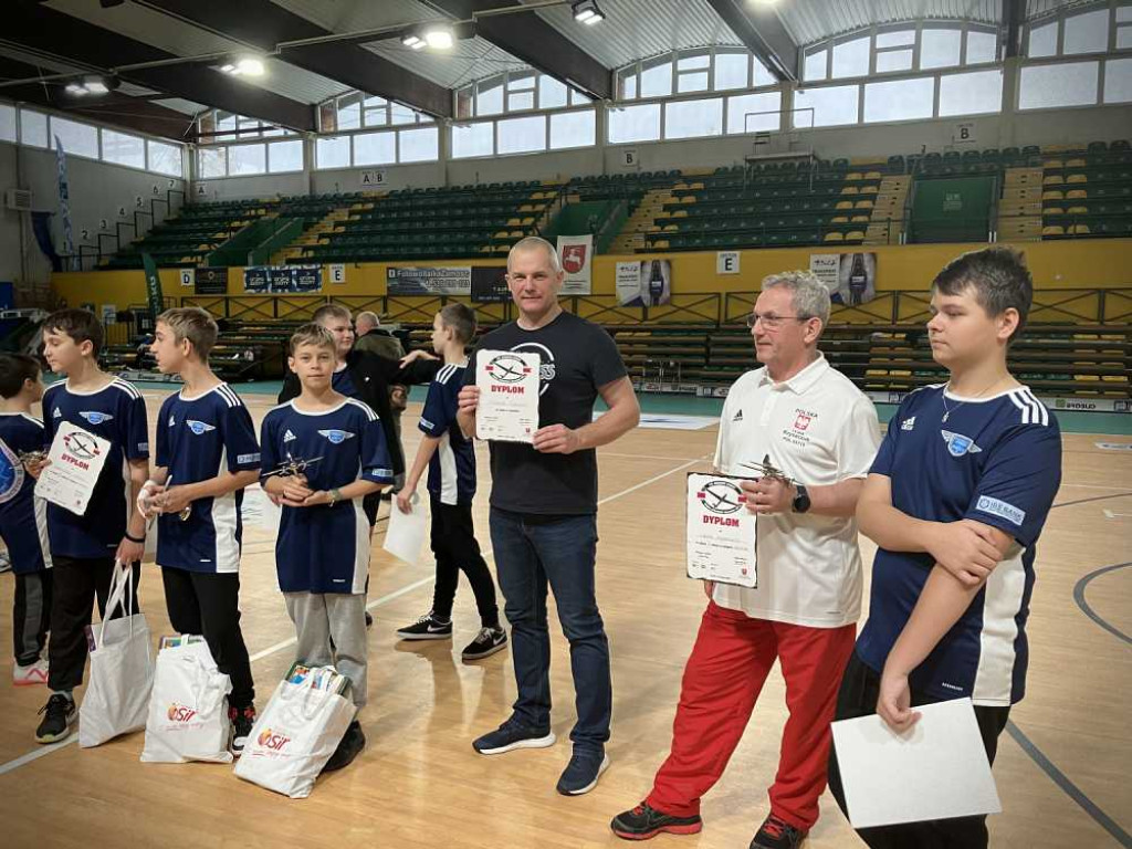 Udany start i medalowe lokaty hrubieszowskich modelarzy [ZDJĘCIA]