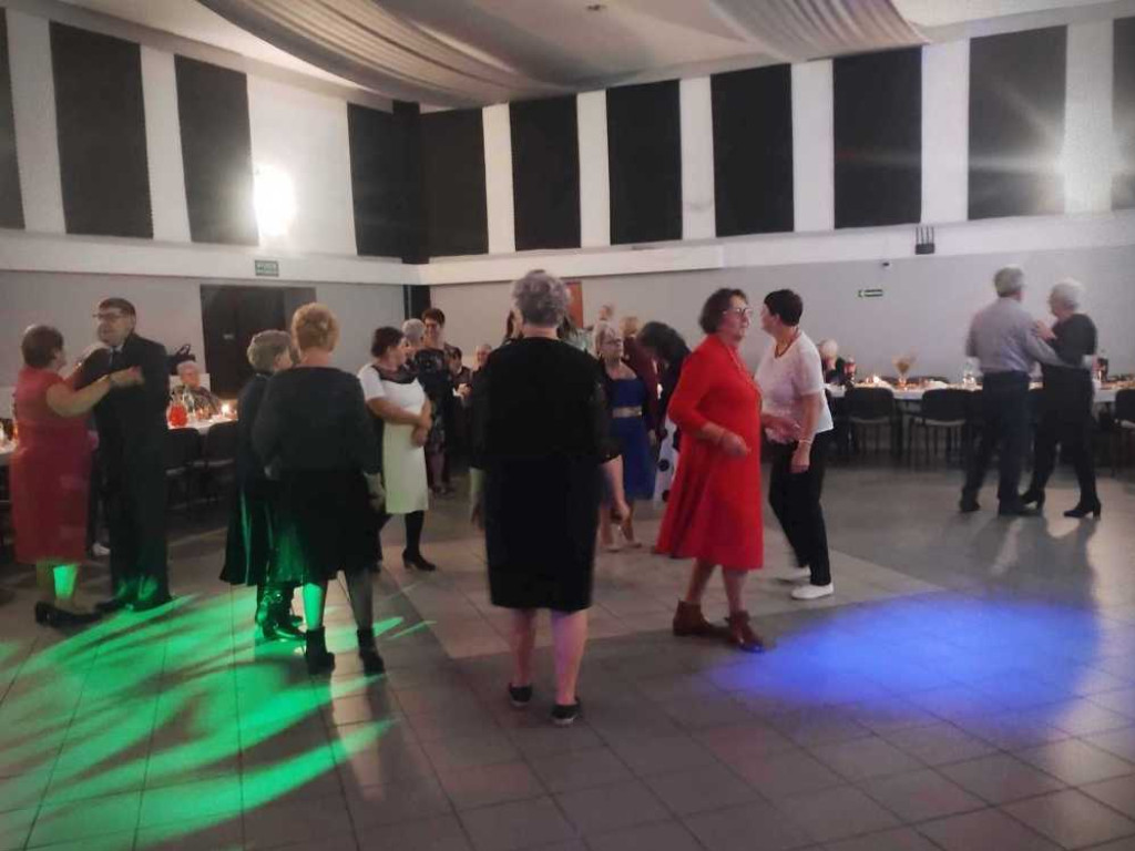 Jesienny Bal Seniora [ZDJĘCIA]