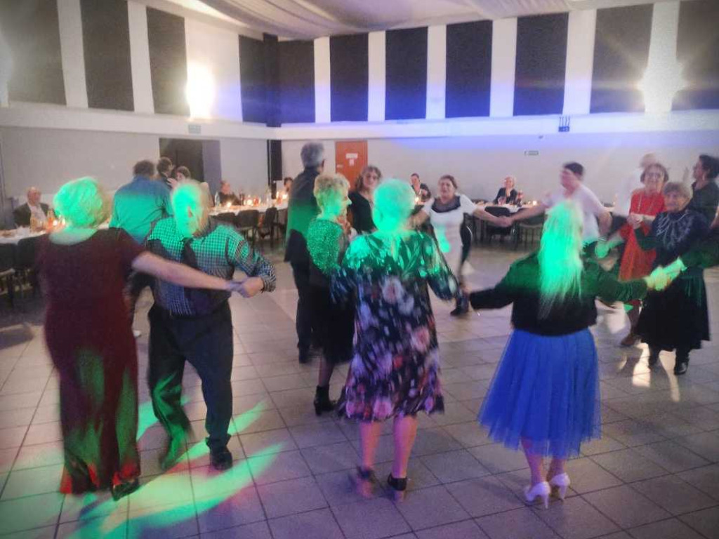 Jesienny Bal Seniora [ZDJĘCIA]