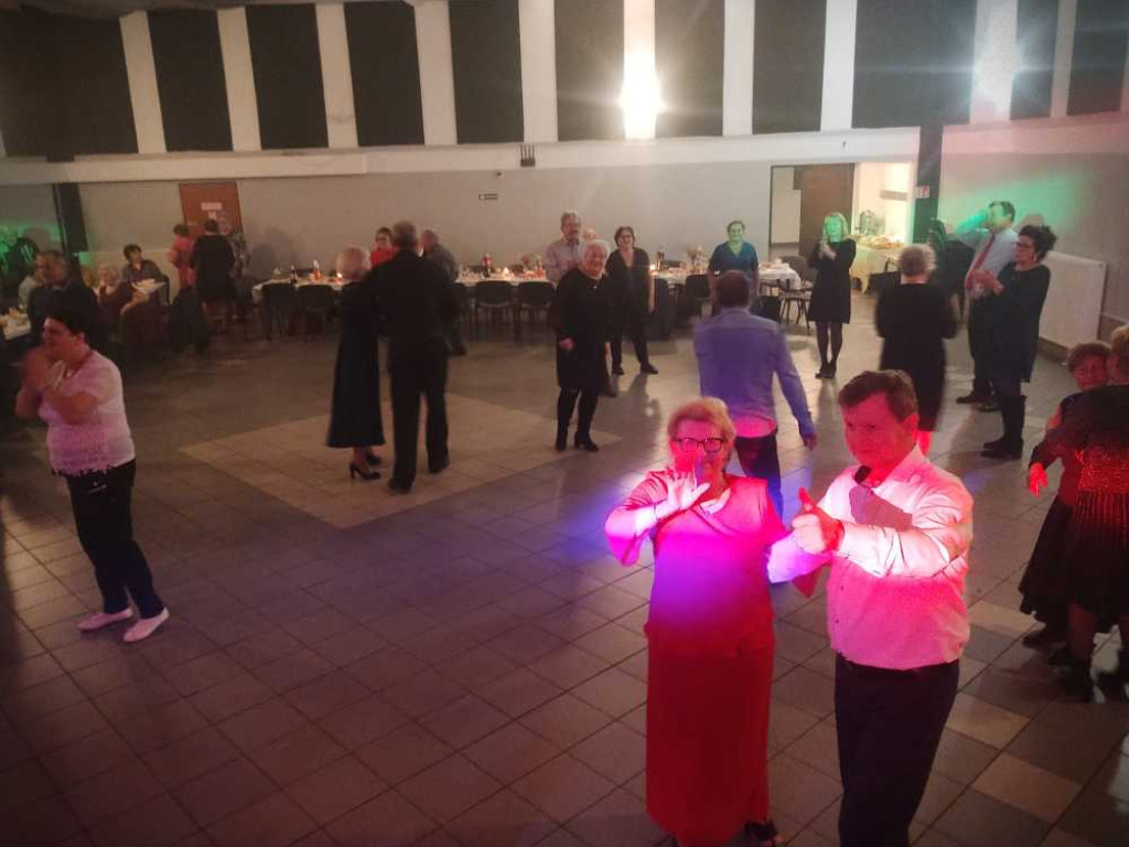 Jesienny Bal Seniora [ZDJĘCIA]