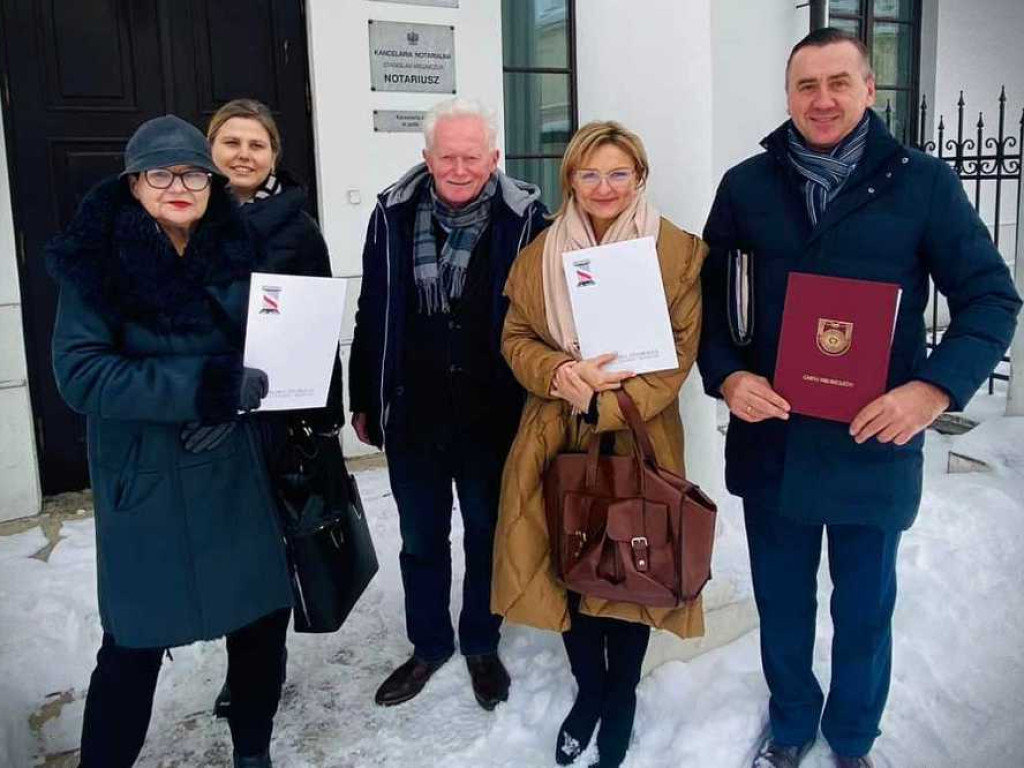 Hrubieszów: Stowarzyszenie kupiło budynek przy ul. Narutowicza [ZDJĘCIA]