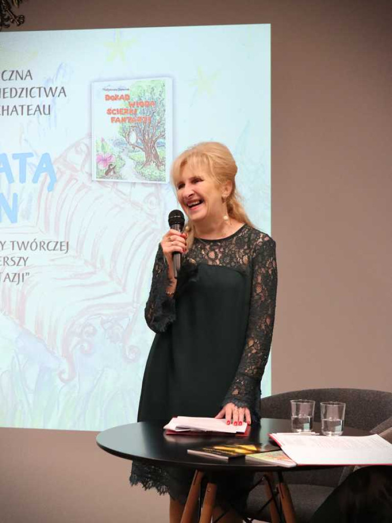 Hrubieszów: Spotkanie autorskie z Małgorzatą Skowron. 20-lecie pracy twórczej poetki [ZDJĘCIA]