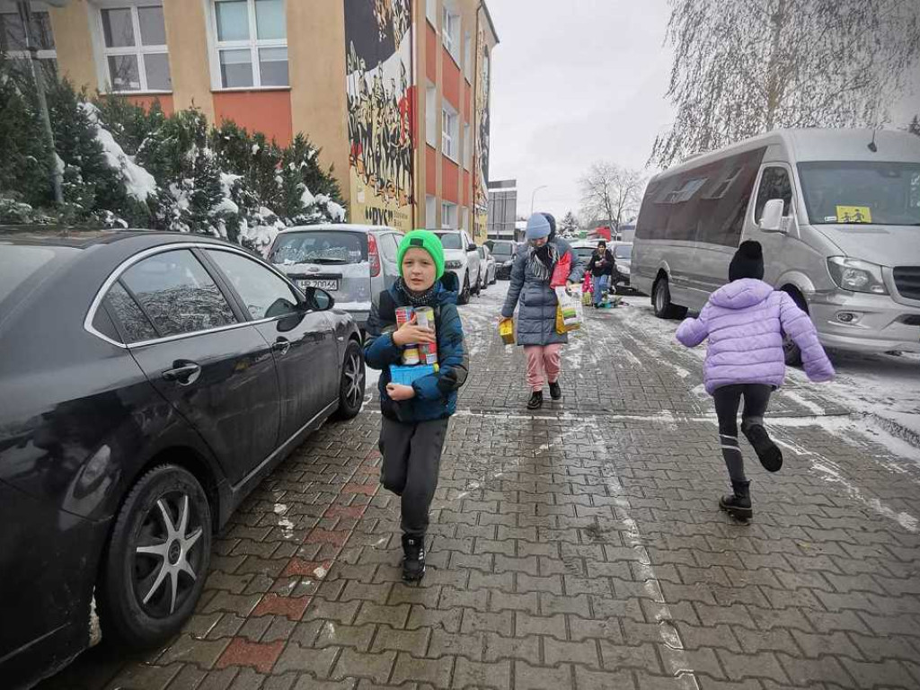 Hrubieszów: Pełna miska dla schroniska [ZDJĘCIA]