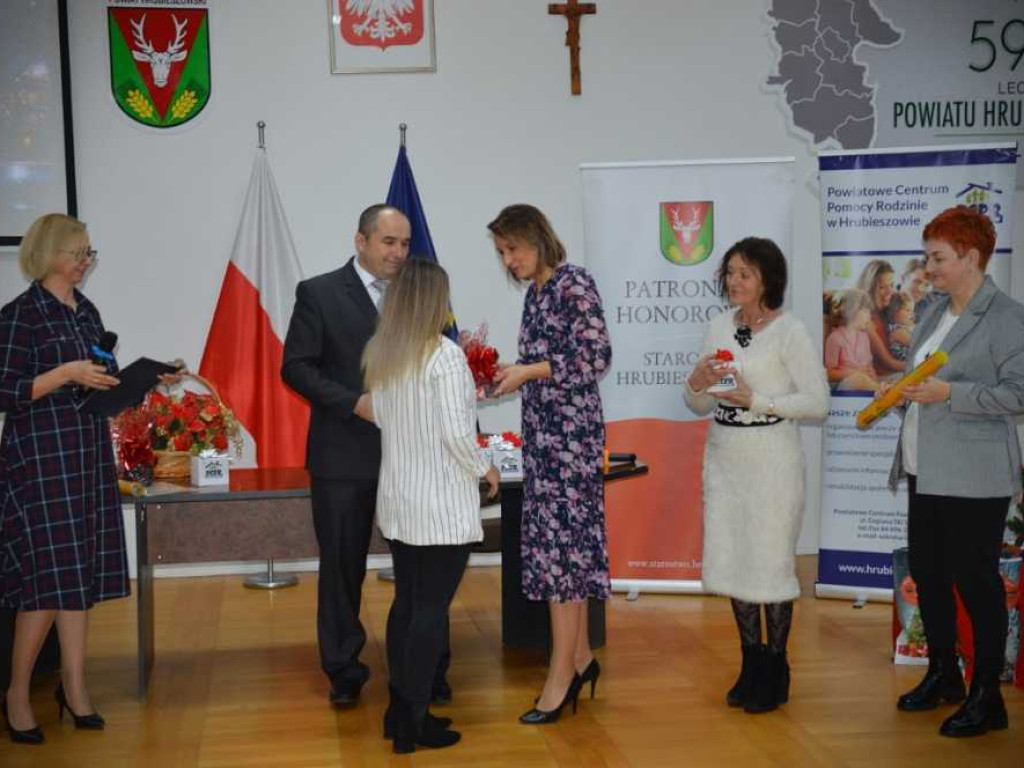 Hrubieszów: Nagrody dla laureatów [ZDJĘCIA]
