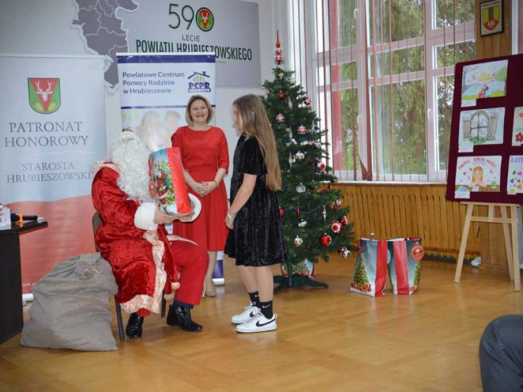 Hrubieszów: Nagrody dla laureatów [ZDJĘCIA]