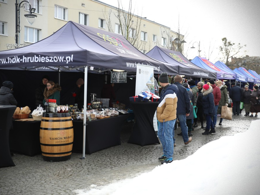 Hrubieszów: Trwa kiermasz świąteczny [ZDJĘCIA]