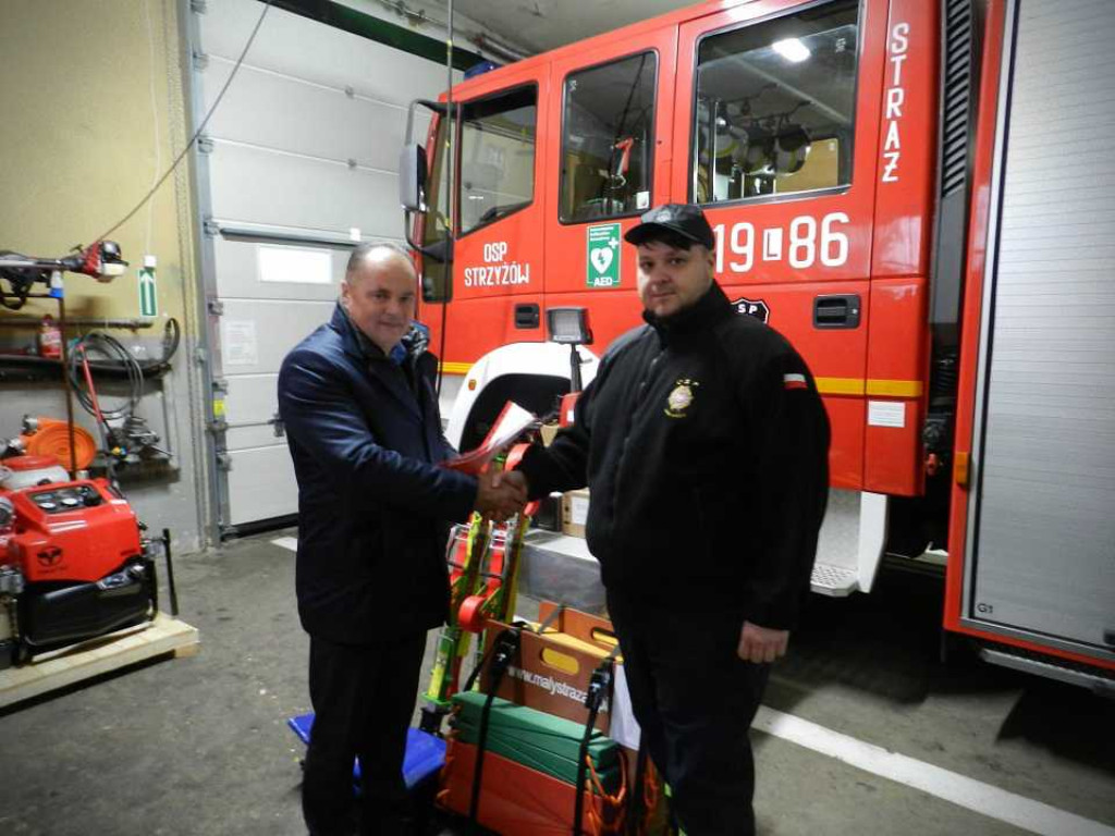 Sprzęt ratowniczy dla OSP [ZDJĘCIA]