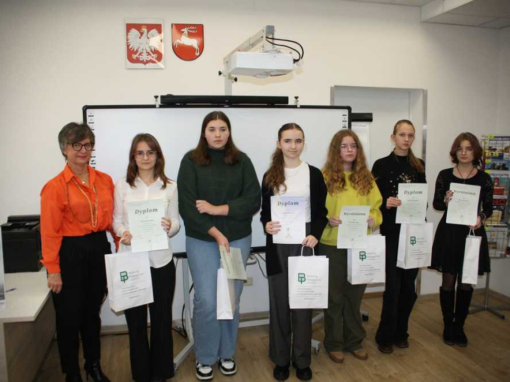 Hrubieszów: Klaudia i Maja laureatkami [ZDJĘCIA]