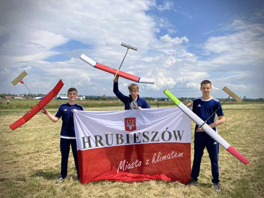 Podsumowanie sezonu sekcji modelarskiej Uczniowskiego Klubu Sportowego 