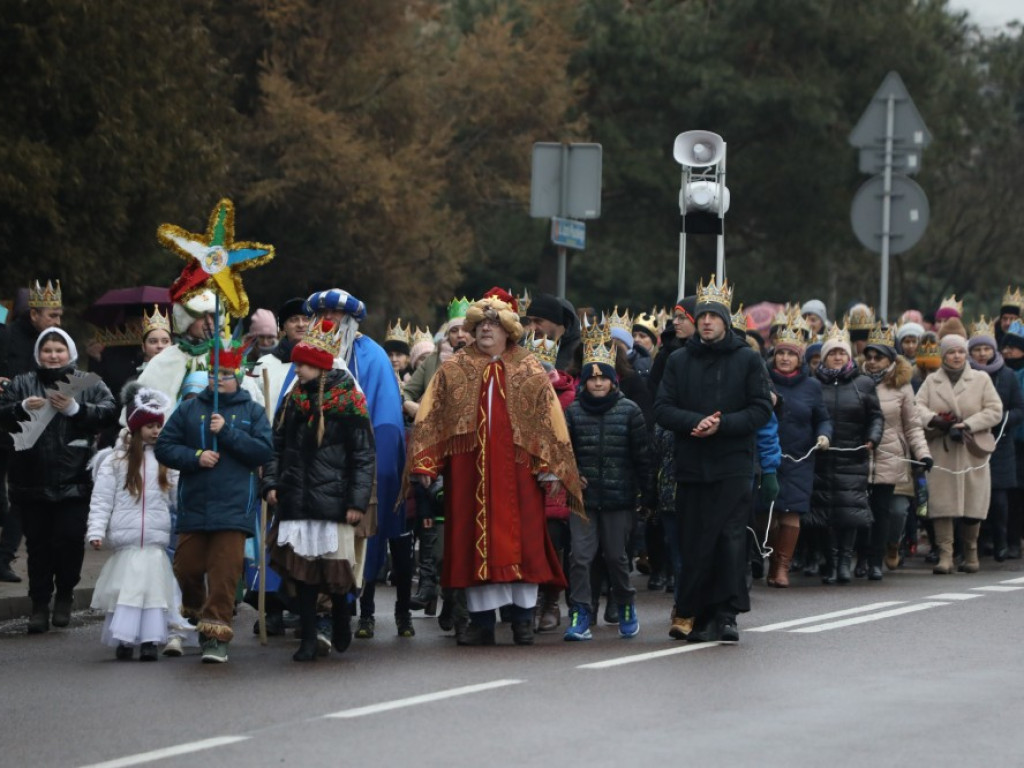 Hrubieszów: Orszak Trzech Króli [ZDJĘCIA]