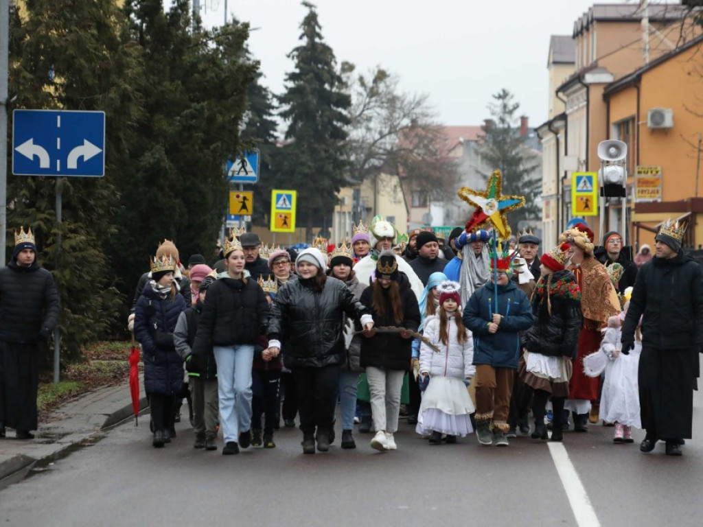 Hrubieszów: Orszak Trzech Króli [ZDJĘCIA]