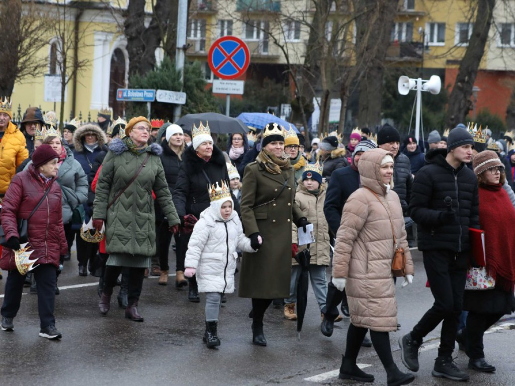 Hrubieszów: Orszak Trzech Króli [ZDJĘCIA]