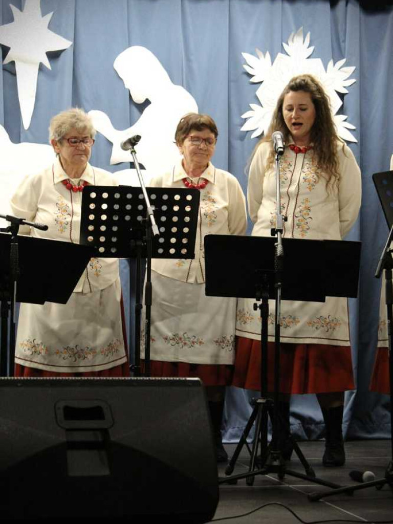 Kolędowanie w Nieledwi [ZDJĘCIA]