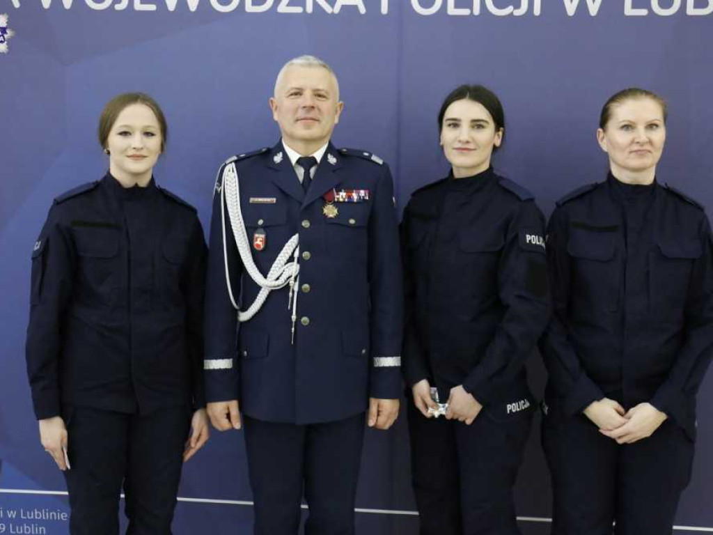 Nowi policjanci zasilą również hrubieszowską komendę [ZDJĘCIA]