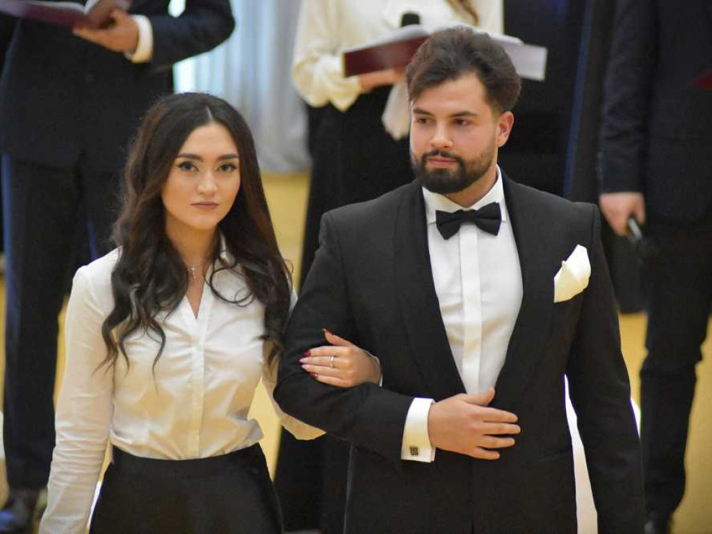 Hrubieszów: Studniówka w Staszicu [ZDJĘCIA]