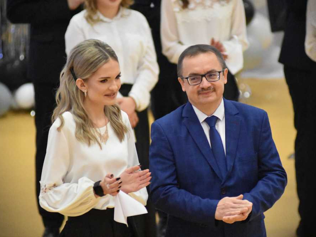 Hrubieszów: Studniówka w Staszicu [ZDJĘCIA]
