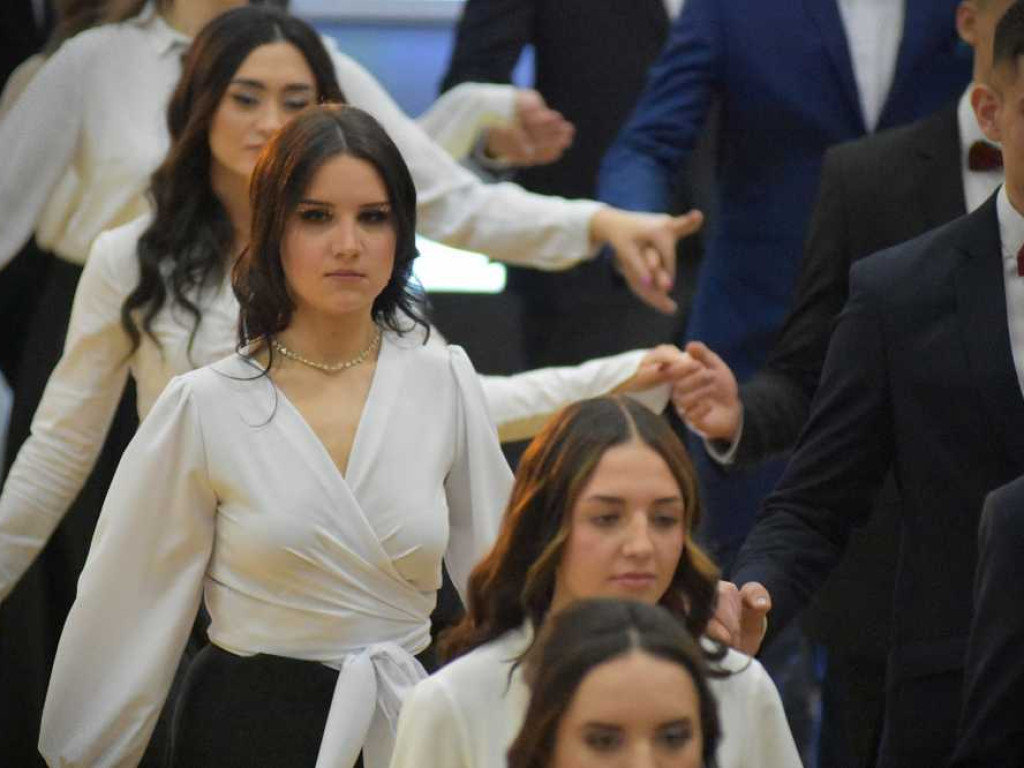 Hrubieszów: Studniówka w Staszicu [ZDJĘCIA]