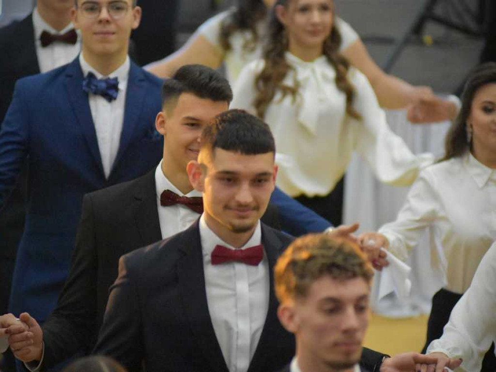 Hrubieszów: Studniówka w Staszicu [ZDJĘCIA]