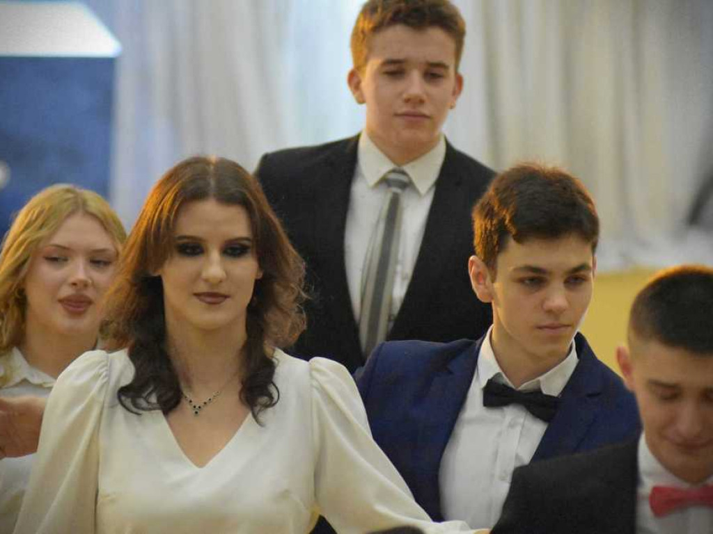 Hrubieszów: Studniówka w Staszicu [ZDJĘCIA]