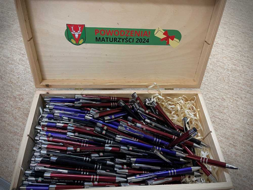 Hrubieszów: Studniówka w Staszicu [ZDJĘCIA]