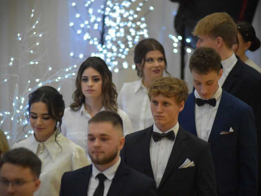 Hrubieszów: Studniówka w Staszicu [ZDJĘCIA]