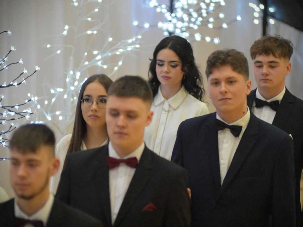 Hrubieszów: Studniówka w Staszicu [ZDJĘCIA]