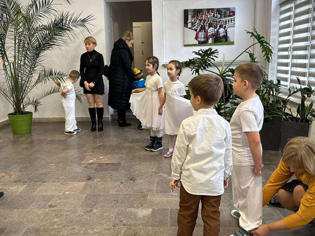 Hrubieszów: Dzieci dla babci i dziadków [ZDJĘCIA]