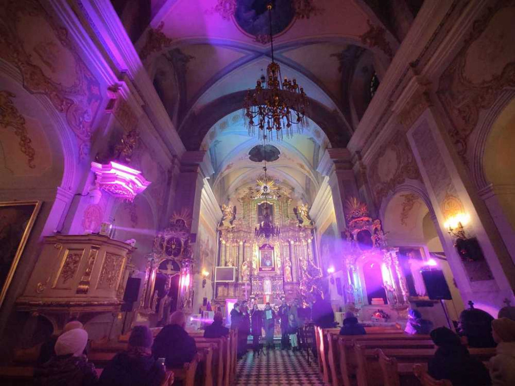 Hrubieszów: Wieczór z kolędą w kościele Św. Mikołaja [ZDJĘCIA]