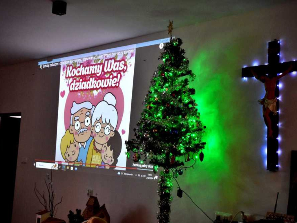Hrubieszów: Dzień Babci i Dziadka z Caritas [ZDJĘCIA]
