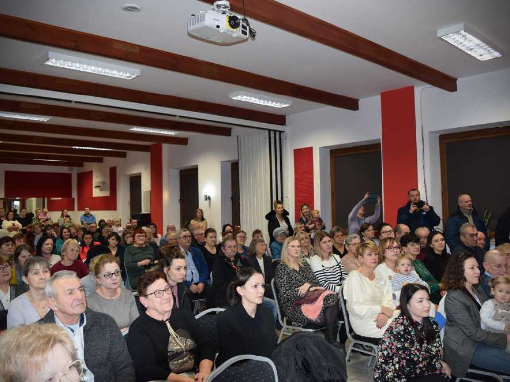 Dzieci dla babci i dziadków [ZDJĘCIA]