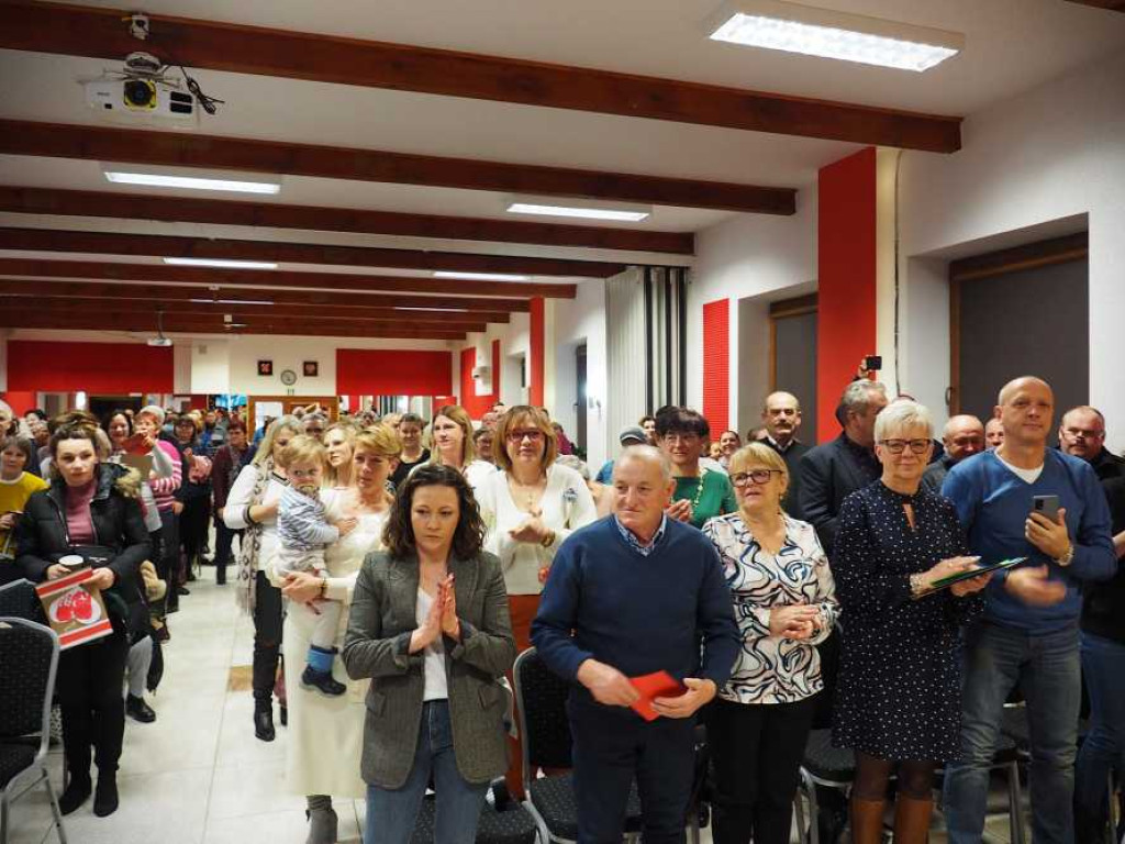 Dzieci dla babci i dziadków [ZDJĘCIA]