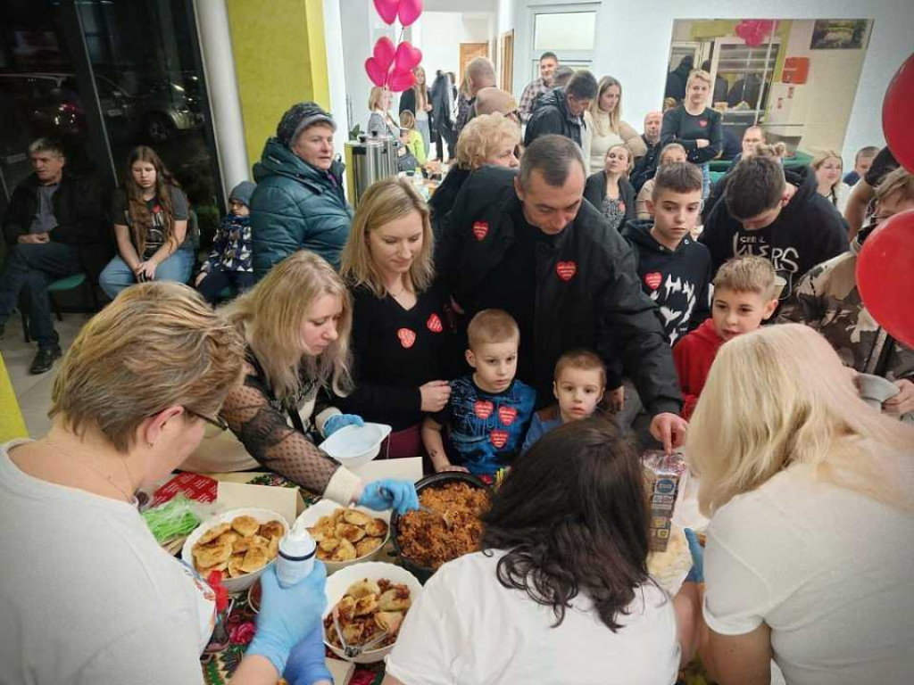 32 Finał WOŚP w Dołhobyczowie. Zebrano ponad 18 tys. [ZDJĘCIA]
