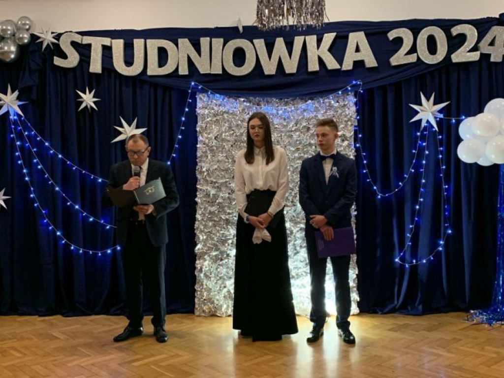Studniówka w Horodle [ZDJĘCIA]