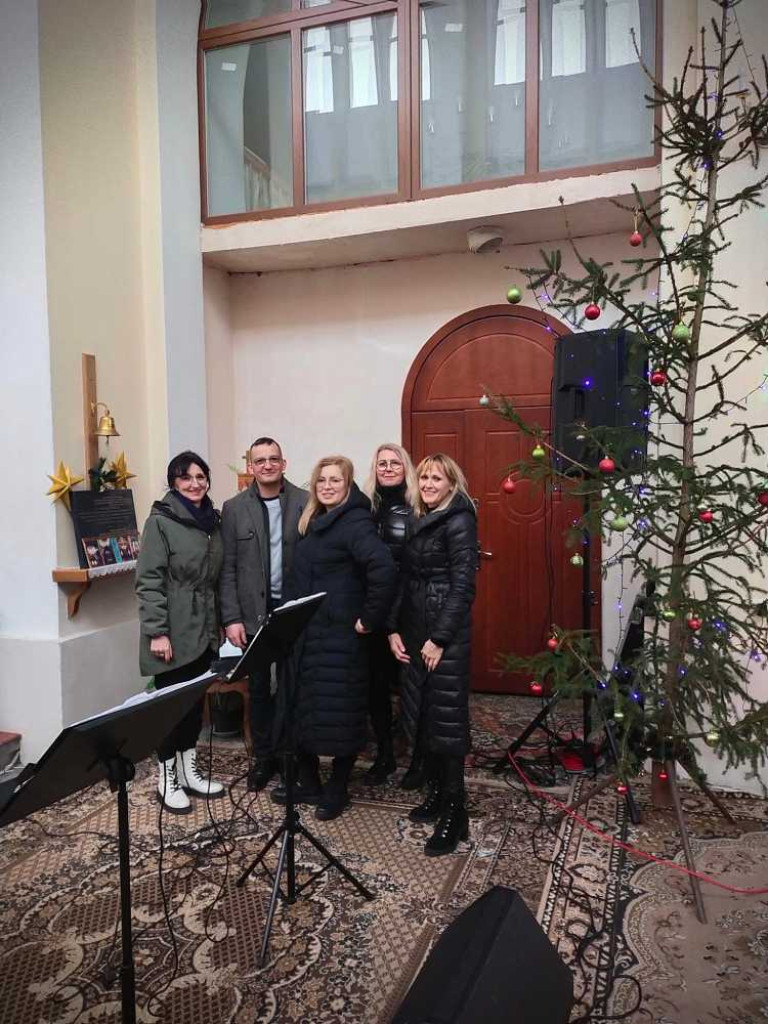 Hrubieszów: Zawieźli dary do Sokala. Zaśpiewał Hubal [ZDJĘCIA]