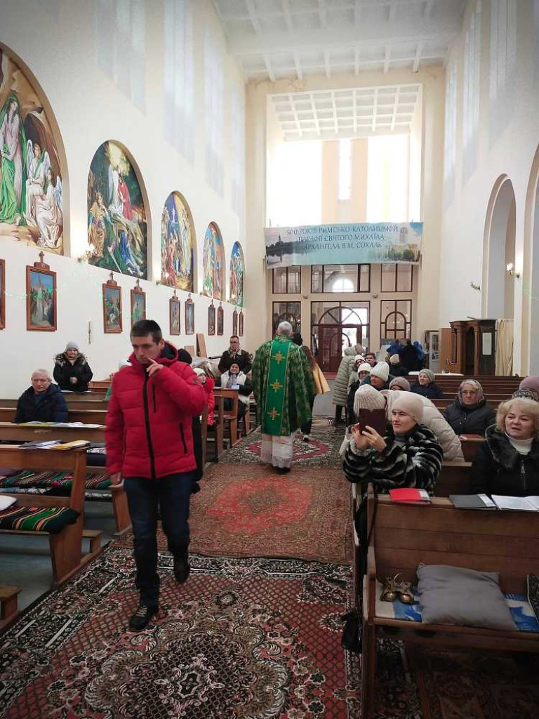 Hrubieszów: Zawieźli dary do Sokala. Zaśpiewał Hubal [ZDJĘCIA]