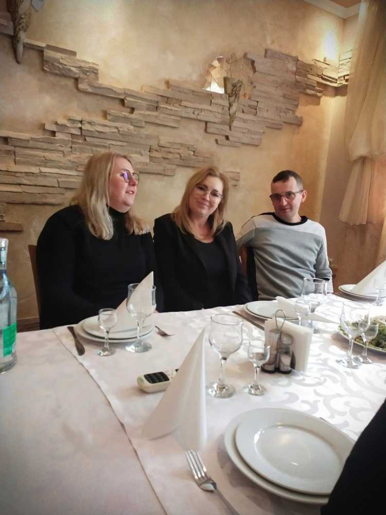 Hrubieszów: Zawieźli dary do Sokala. Zaśpiewał Hubal [ZDJĘCIA]