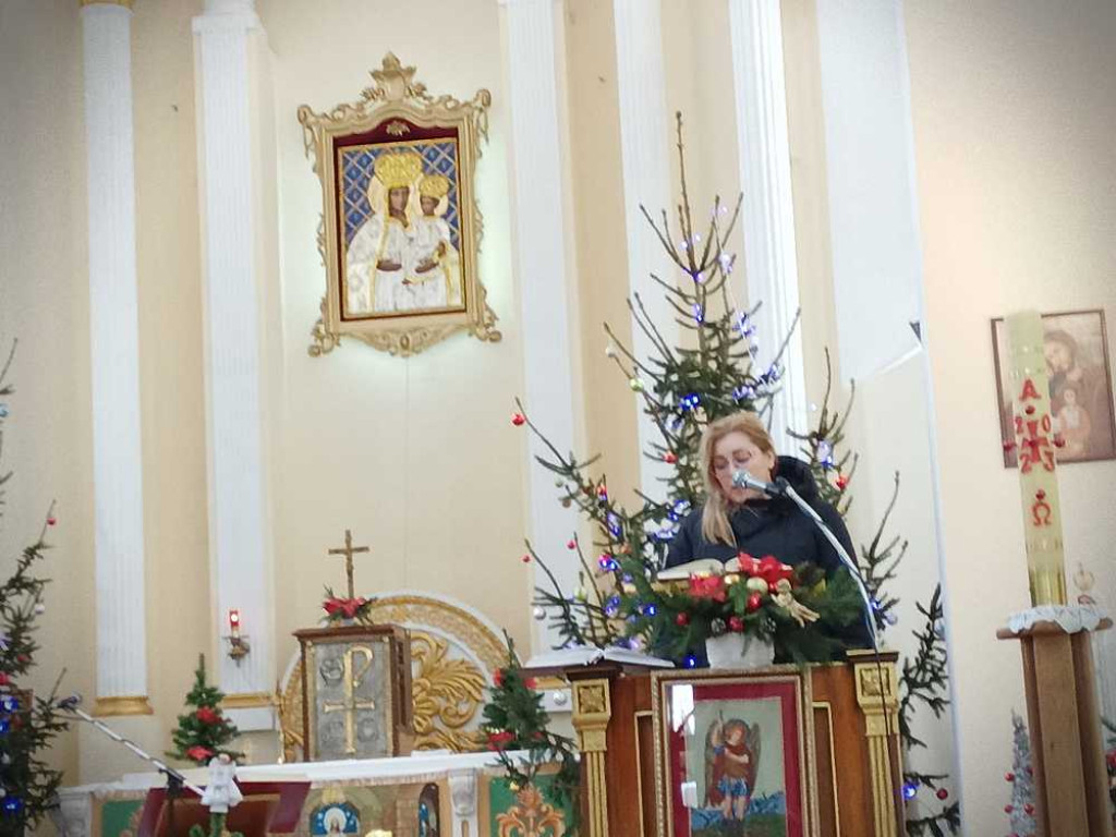 Hrubieszów: Zawieźli dary do Sokala. Zaśpiewał Hubal [ZDJĘCIA]