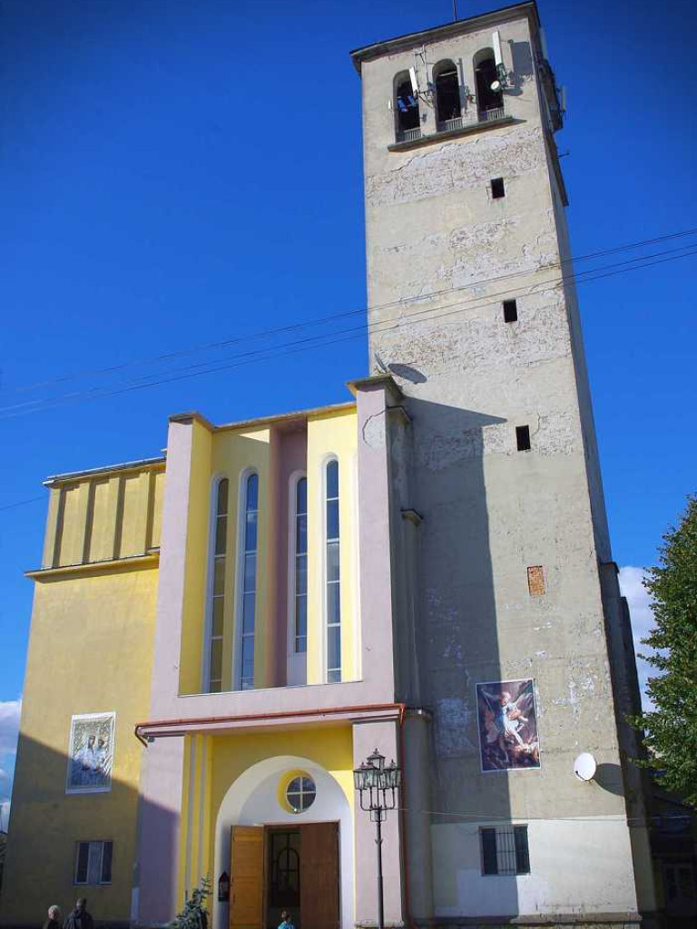 Hrubieszów: Zawieźli dary do Sokala. Zaśpiewał Hubal [ZDJĘCIA]