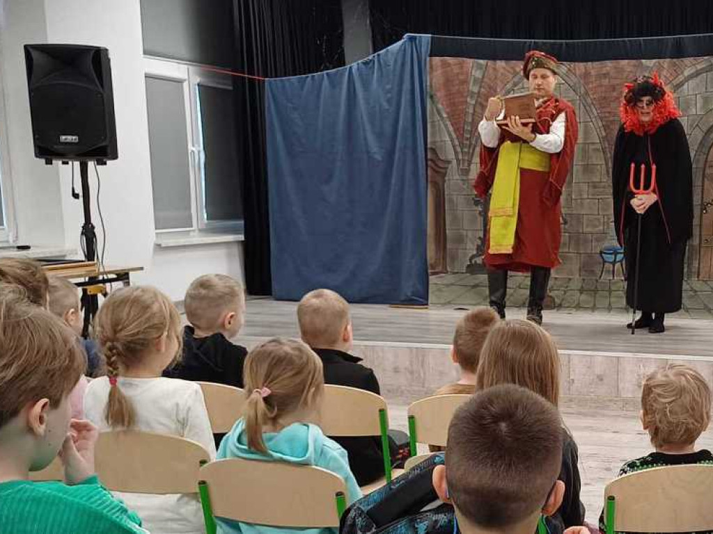 Dzieci i Pan Twardowski [ZDJĘCIA]