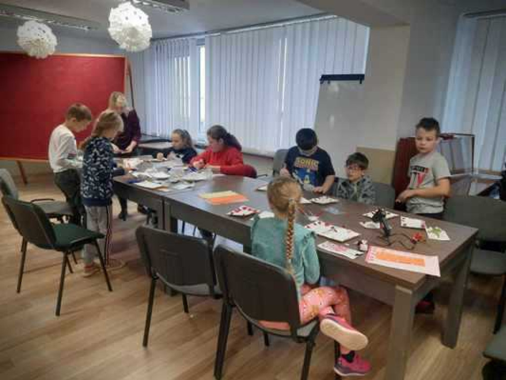 Hrubieszów: Kolorowe ramki dla babci i dziadka [ZDJĘCIA]